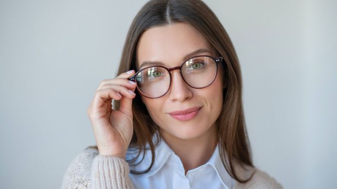 5 Real Stories of How Wearing Glasses Changed Someone’s Life