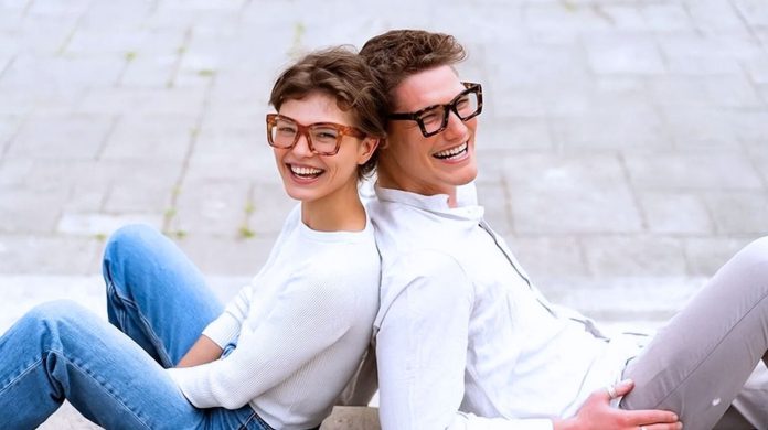 Why the “Glasses Girl” and “Glasses Guy” Tropes Still Exist Why the “Glasses Girl” and “Glasses Guy” Tropes Still Exist