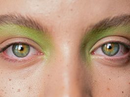 Why People With Certain Eye Colors Feel Light Differently