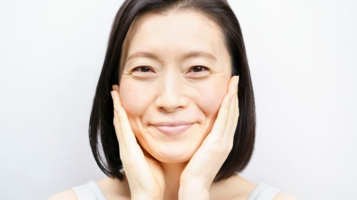 Are Peptides the Secret to Younger Eyes