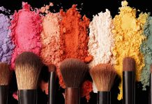 How to Wear Eye Makeup Without Irritating Your Eyes How to Wear Eye Makeup Without Irritating Your Eyes